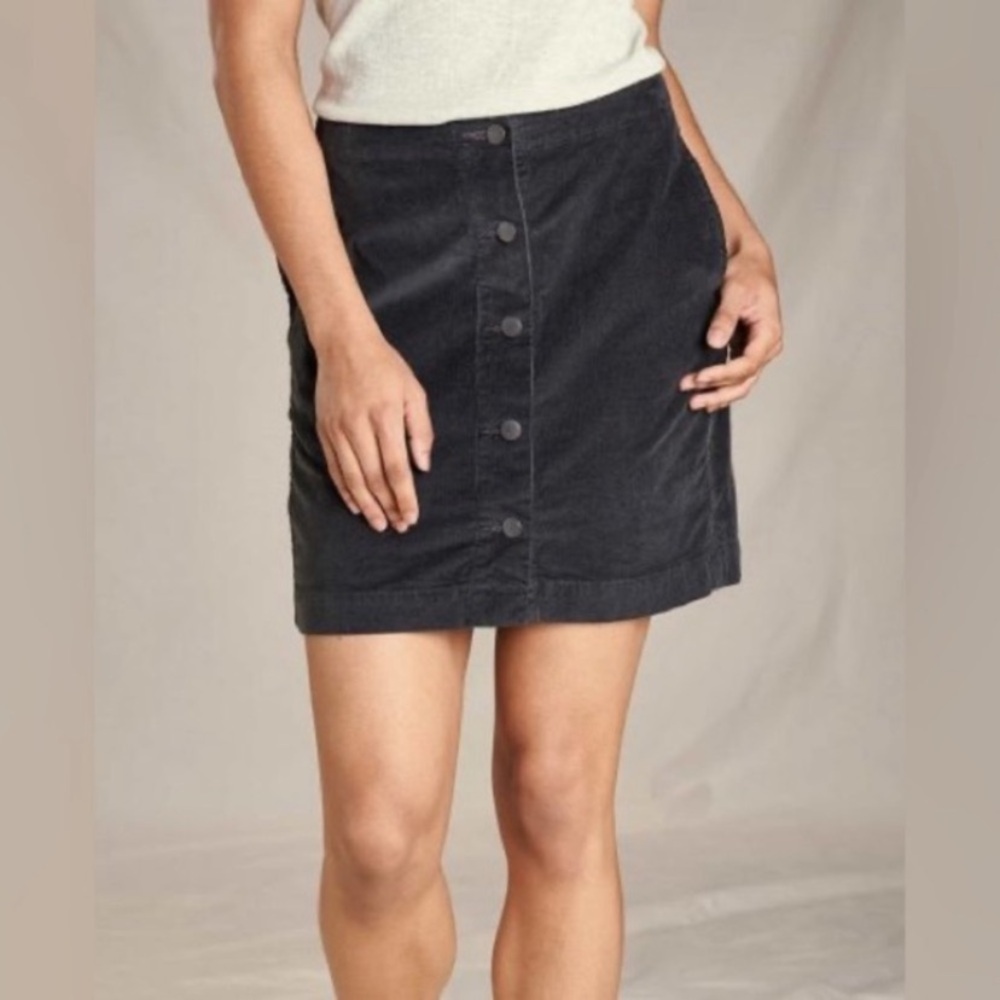 Toad&Co Cruiser Cord Grey Corduroy Button Front Preppy Mini Skirt with Buttons